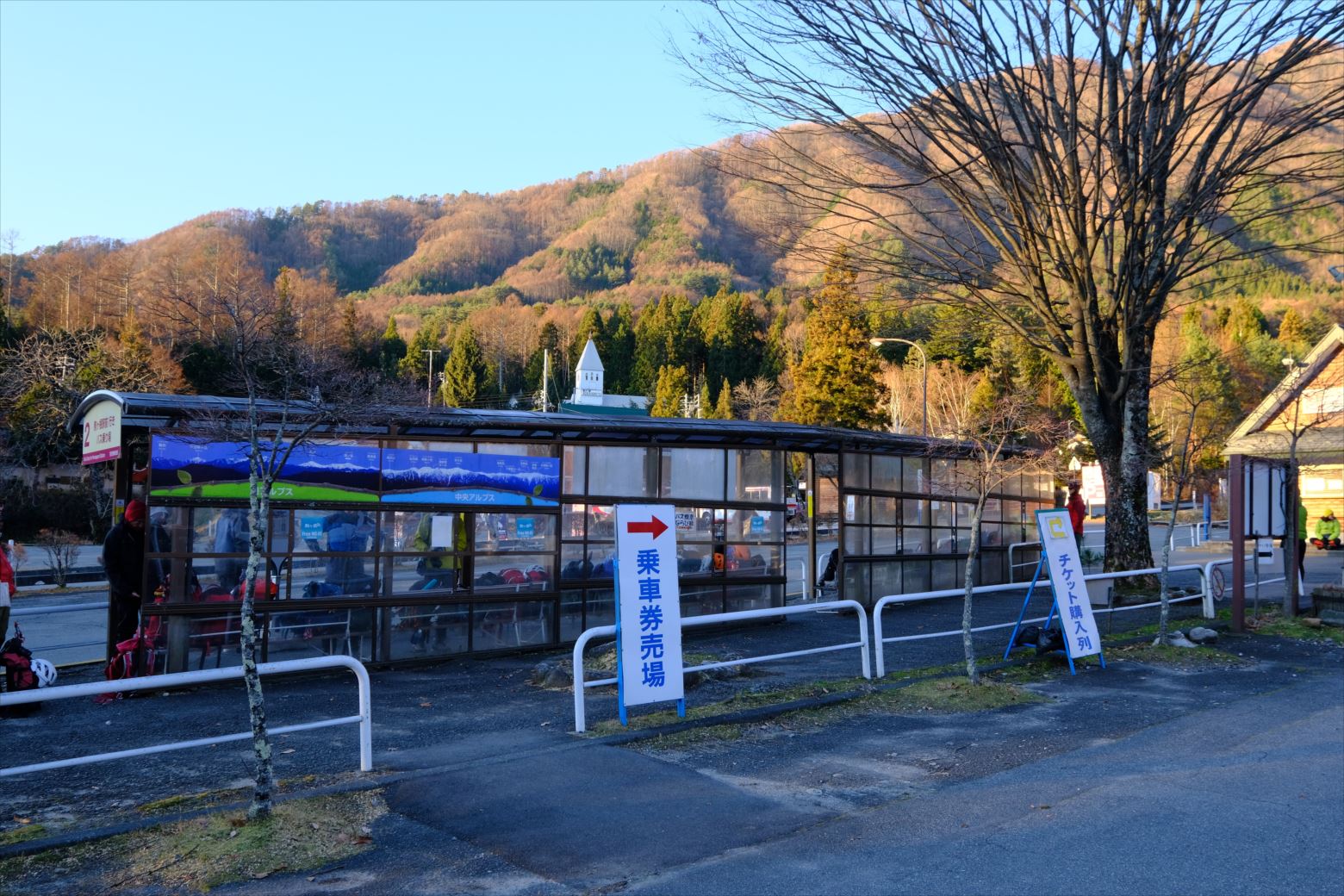 初冬期 雪山登山 木曽駒ケ岳 日帰りでいく雪山3 000m級峰 静かな山の頂へ