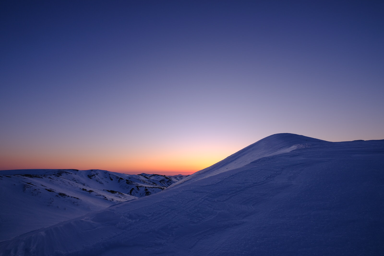 【残雪期・雪山登山】旭岳 (67)