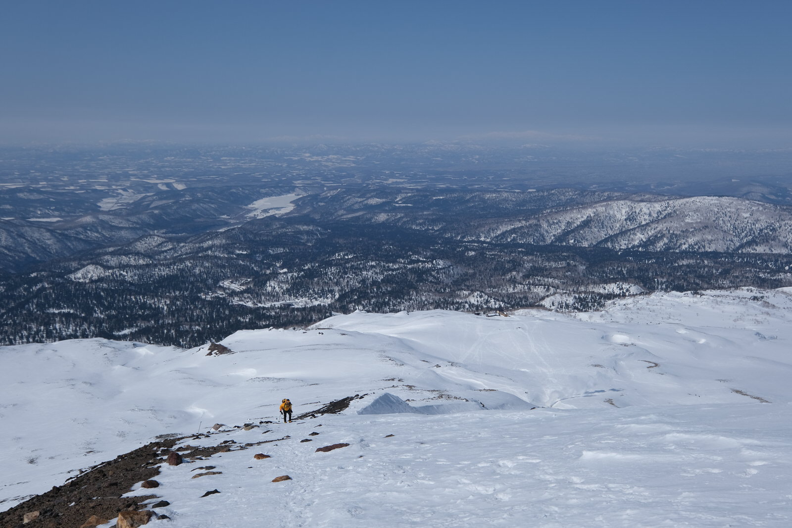 【残雪期・雪山登山】旭岳 (85)